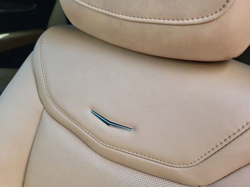 New 2025 Cadillac XT5 Premium Luxury w/ Technology Package image 14