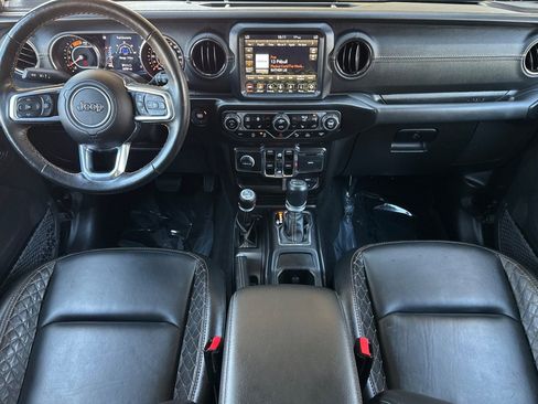 Used 2021 Jeep Wrangler Unlimited Sahara image 12
