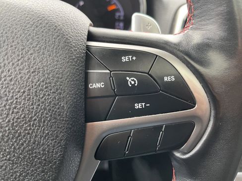 Used 2018 Jeep Grand Cherokee Trailhawk w/ Trailhawk Luxury Group image 23