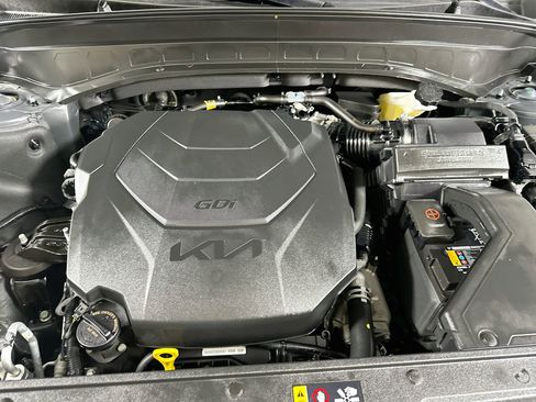 Used 2025 Kia Telluride S FWD image 36