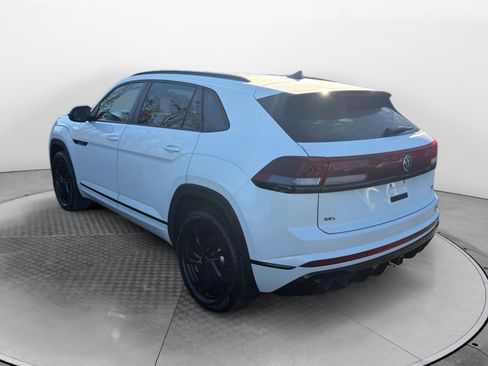 New 2026 Volkswagen Atlas Cross Sport SEL R-Line image 5