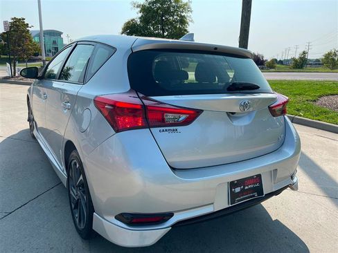 Used 2017 Toyota Corolla iM w/ All-Weather Mat Package FWD image 14
