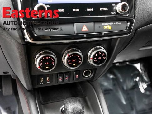 Used 2023 Mitsubishi Outlander Sport SE AWD/4WD image 19