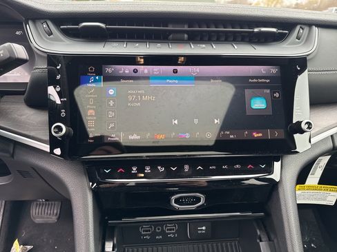 New 2026 Jeep Grand Cherokee Limited image 12