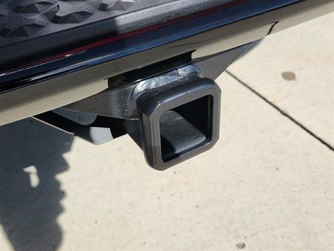 Used 2026 Chevrolet Colorado Z71 w/ Technology Package image 30