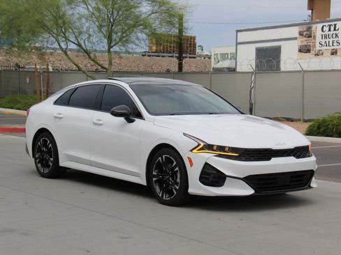 Used 2022 Kia K5 GT-Line w/ GT-Line FWD Premium Package image 3