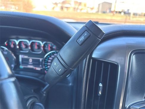 Used 2019 Chevrolet Silverado 1500 LT w/ All Star Edition image 15