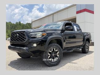 Used 2022 Toyota Tacoma TRD Off-Road w/ TRD Premium Off Road Package RWD video 1