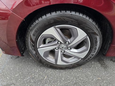 Used 2019 Honda Insight EX image 10