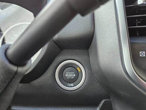 New 2025 RAM 5500 4x4 Regular Cab image 22