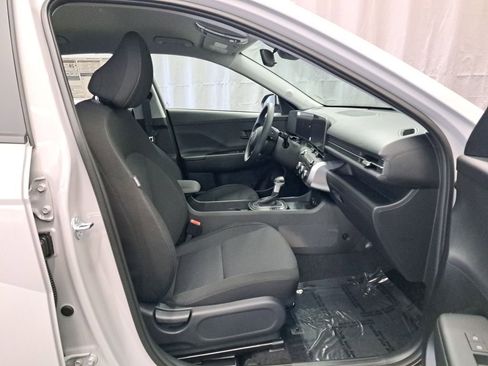 New 2026 Hyundai Kona SE AWD/4WD image 17