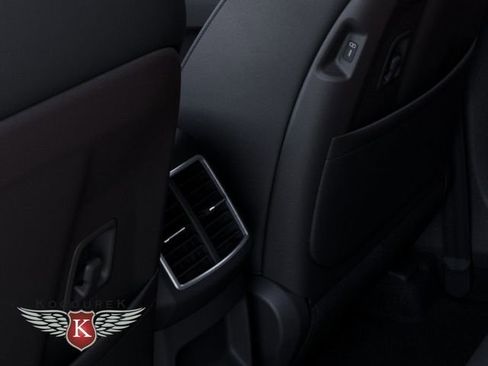 New 2026 Kia Sportage EX w/ EX Panorama Roof Package image 26