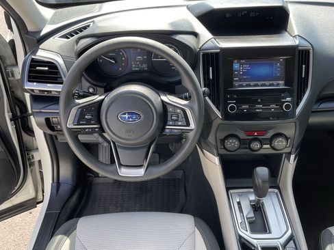 Used 2022 Subaru Forester AWD/4WD image 11
