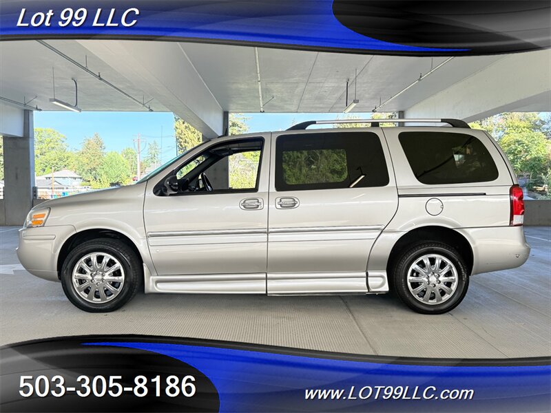 Used 2007 Buick Terraza CXL w/ Driver Confidence Package FWD image 9