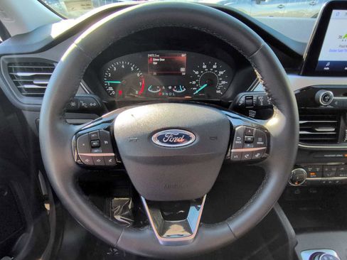 Used 2022 Ford Escape SEL image 23