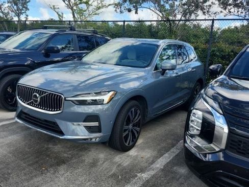 Certified 2023 Volvo XC60 B5 Plus w/ Protection Package Premier image 2