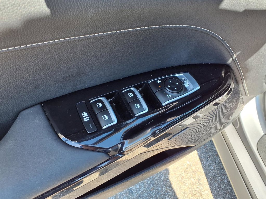 Used 2026 Kia K5 GT-Line w/ GT-Line Premium Package FWD image 16
