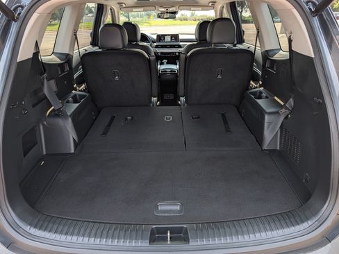 Used 2021 Kia Telluride EX w/ EX Premium Package AWD/4WD image 18