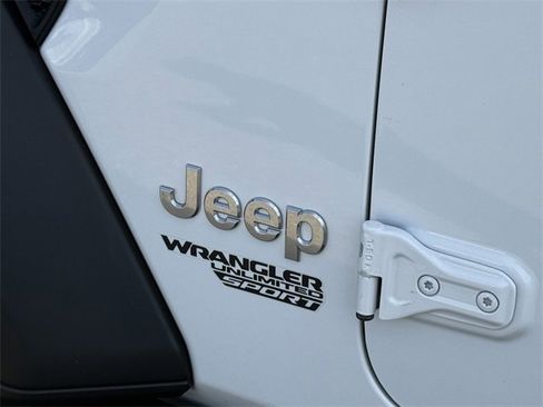 Used 2019 Jeep Wrangler Unlimited Sport S image 23