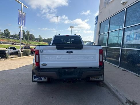 Used 2021 Ford F350 King Ranch w/ King Ranch Ultimate Package AWD/4WD image 6