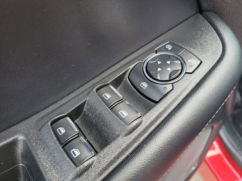 Used 2024 Ford Edge SEL w/ Convenience Package AWD/4WD image 18