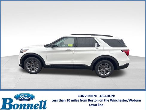 New 2026 Ford Explorer Active w/ Active Comfort Package image 2