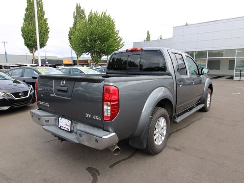 Used 2017 Nissan Frontier SV w/ SV Value Truck Package image 7