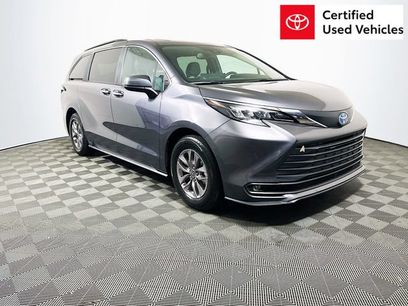 Certified 2025 Toyota Sienna XLE