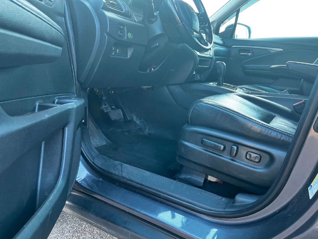 Used 2020 Honda Pilot EX-L image 10