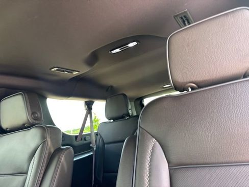 Used 2023 GMC Yukon XL Denali AWD/4WD image 30