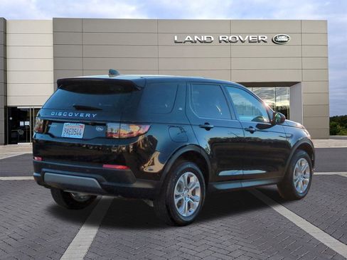 Certified 2022 Land Rover Discovery Sport S image 5