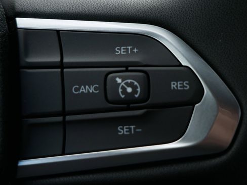 New 2026 Jeep Compass Latitude image 16