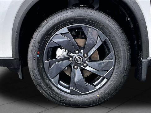 New 2026 Nissan Rogue SV w/ Cold Weather Package FWD image 11