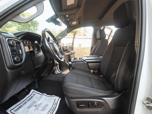 Used 2020 Chevrolet Silverado 1500 LT w/ All-Star Edition image 17