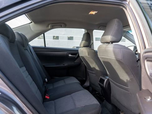 Used 2016 Toyota Camry LE image 13