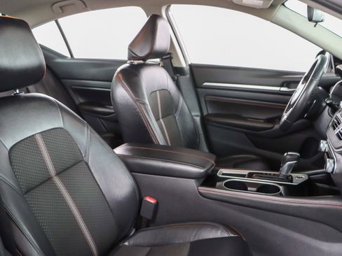 Used 2023 Nissan Altima 2.5 SR image 26