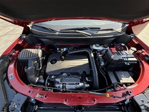 New 2026 Chevrolet Equinox ACTIV w/ Convenience Package III image 18