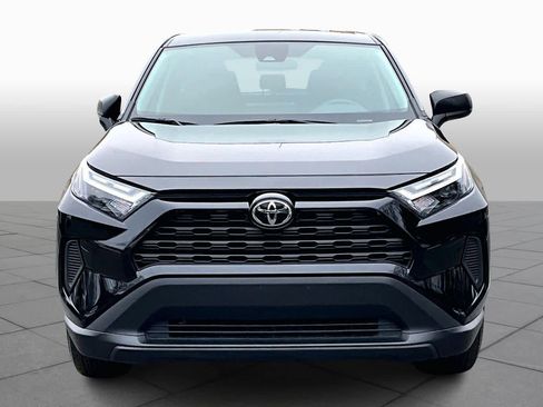 Certified 2025 Toyota RAV4 LE image 4