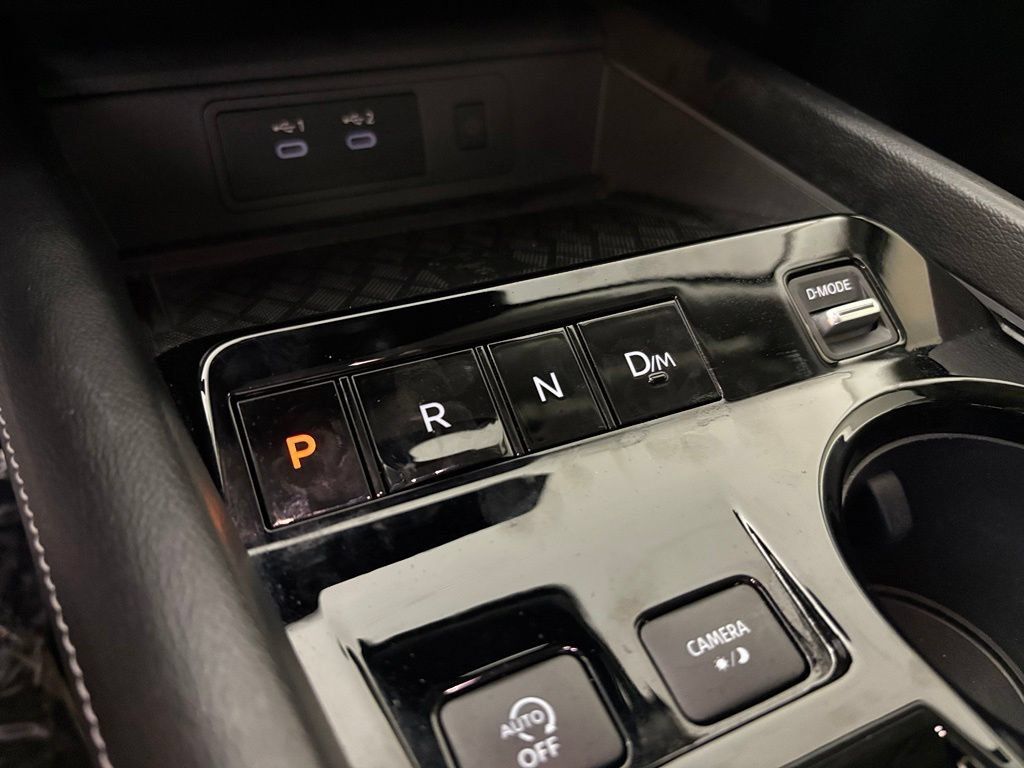 Certified 2025 Nissan Murano SV FWD image 29