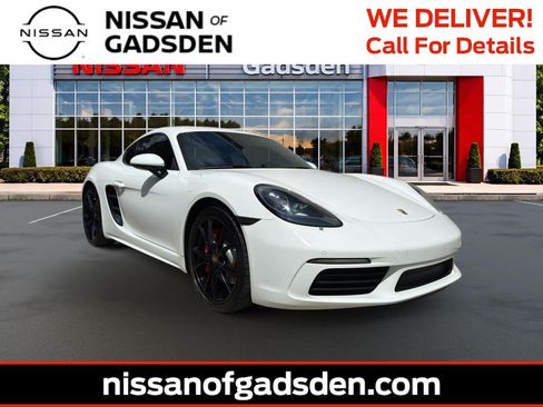 Used 2018 Porsche 718 Cayman S RWD image 1