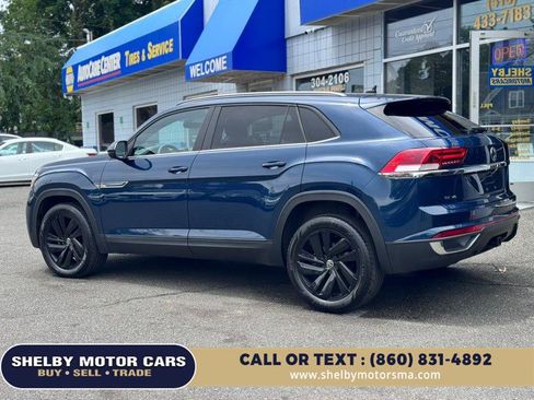 Used 2022 Volkswagen Atlas Cross Sport SE AWD/4WD image 7