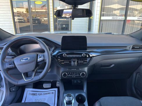 Used 2023 Ford Escape ST-Line image 33