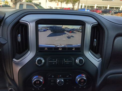 Certified 2021 GMC Sierra 1500 SLT w/ SLT Convenience Package image 24