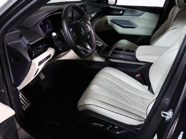 Used 2026 Acura MDX A-Spec w/ Advance Package AWD/4WD image 13