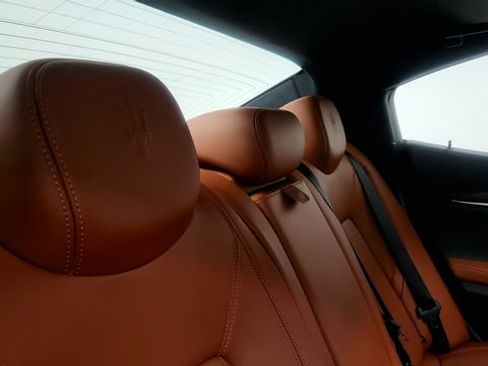 Used 2022 Maserati Ghibli Modena RWD image 42
