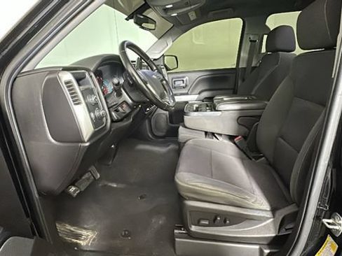 Used 2018 Chevrolet Silverado 1500 LT w/ All Star Edition AWD/4WD image 11
