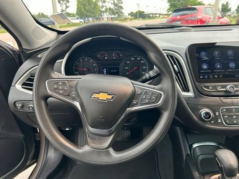 Used 2024 Chevrolet Malibu LT FWD image 22
