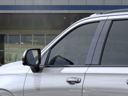 New 2026 Chevrolet Suburban RST w/ Comfort Package RWD image 12