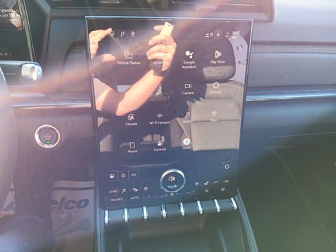 New 2026 GMC Terrain AT4 AWD/4WD image 10