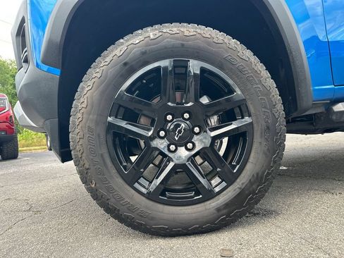 Used 2024 Chevrolet Colorado Trail Boss w/ Advanced Trailering Package AWD/4WD image 12